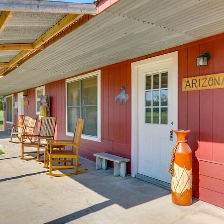Delightful Carmine Studio On Farm Near Round Top! المظهر الخارجي الصورة
